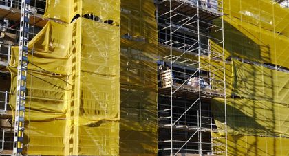 The "Cheapest Quote" Death Spiral: Winning Scaffolding Bids Without Discounting