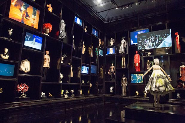 6._Installation_view_of__Cabinet_of_Curiosities_gallery_Alexander_McQueen_Savage_Beauty_at_the_VA_c_Victoria_and_Albert_Museum_London