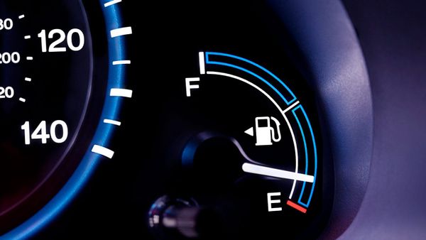 Is Your Fuel Gauge Playing Tricks? Don't Get Stranded!