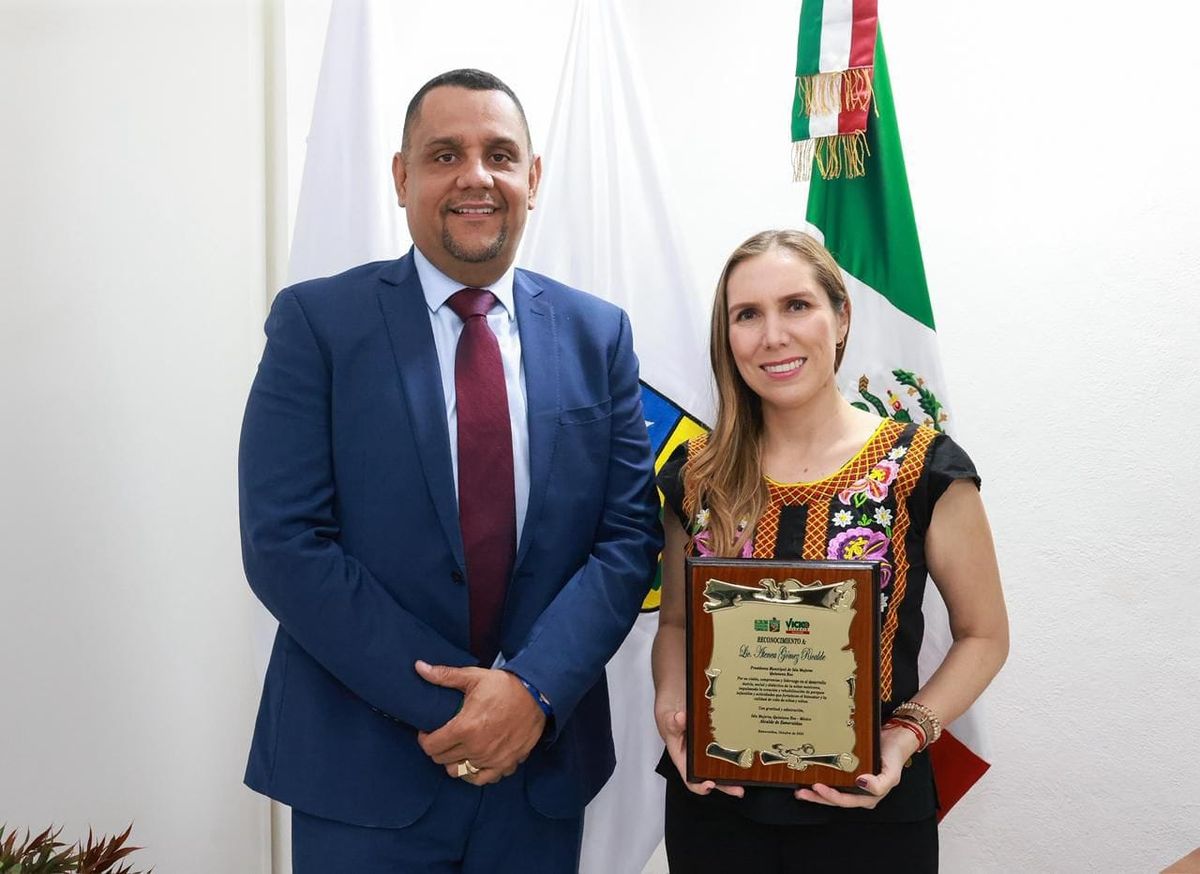 Reconocen visión, liderazgo y compromiso a favor de la niñez en Isla Mujeres