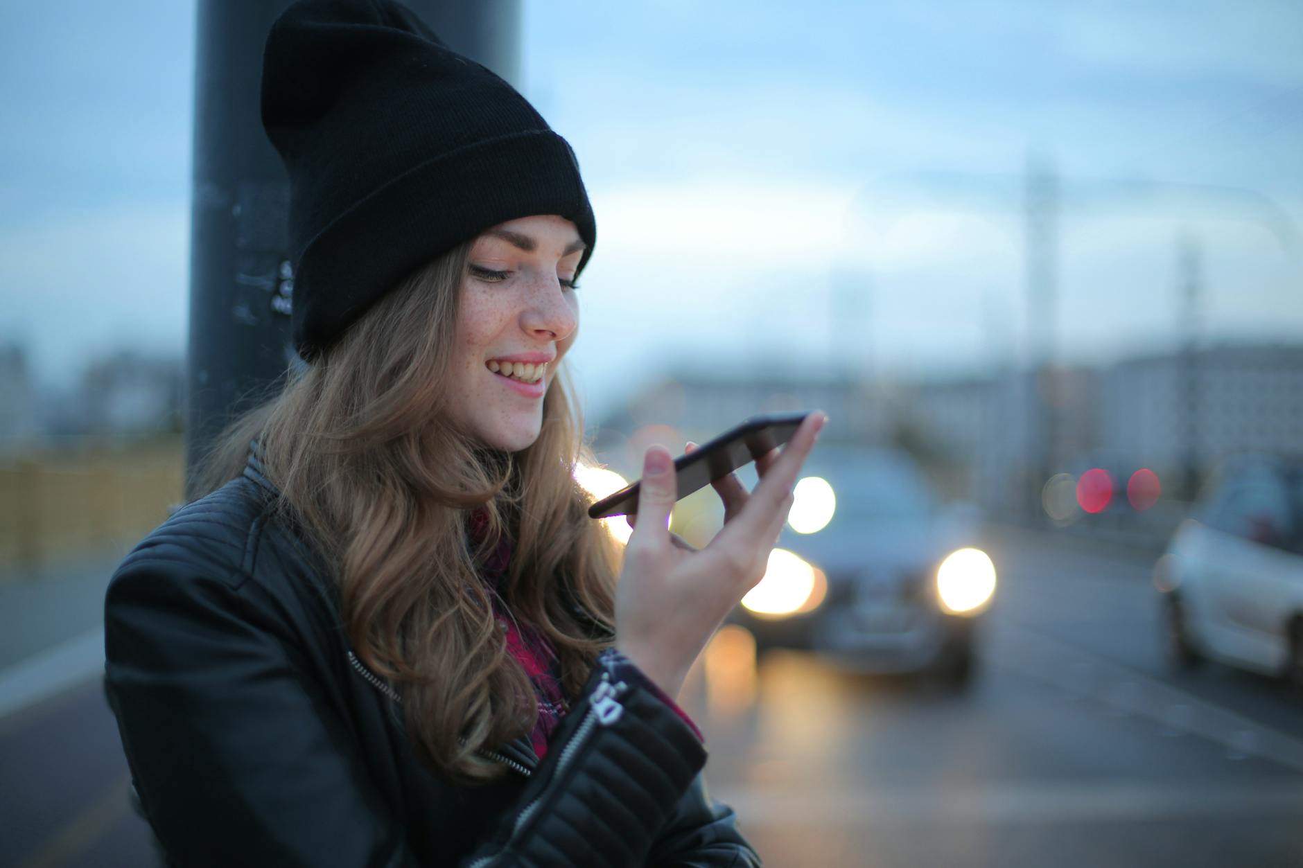 配图