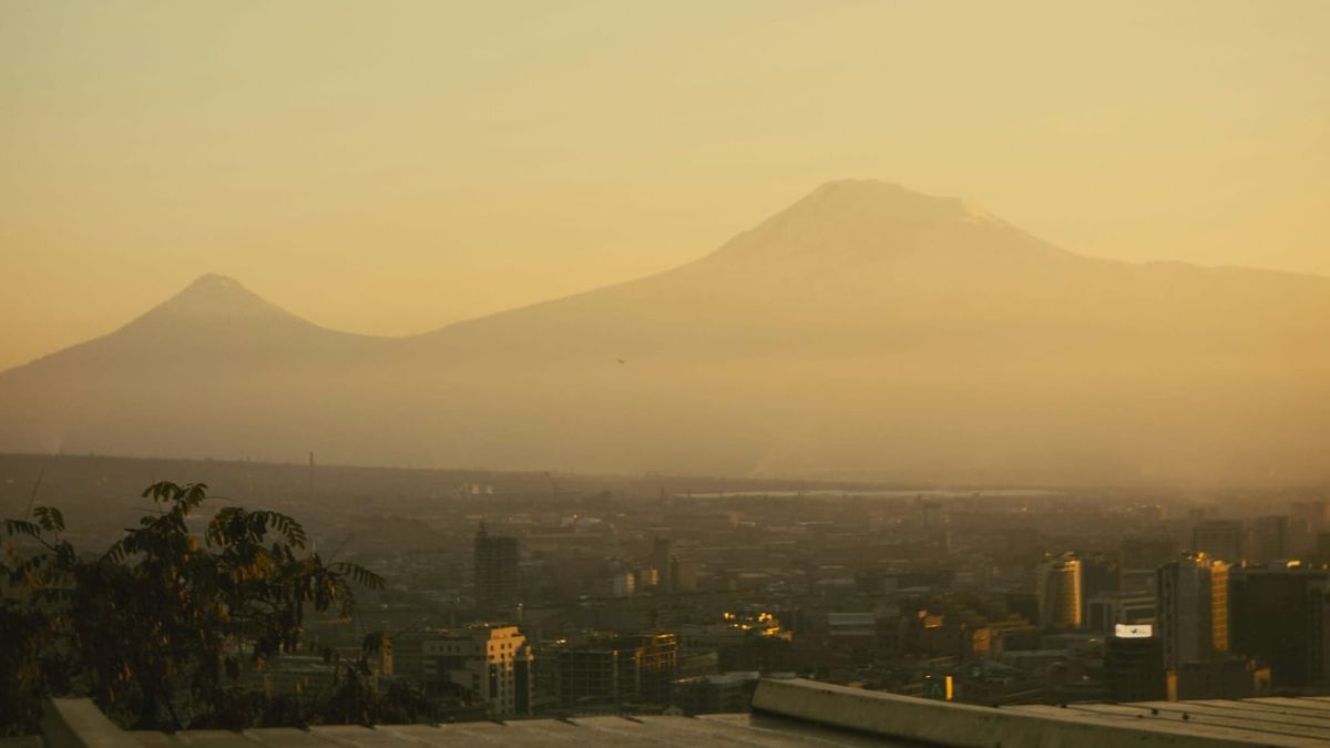 Fredsaftalen mellem Armenien og Aserbajdsjan ændrer magtbalancen i Kaukasus