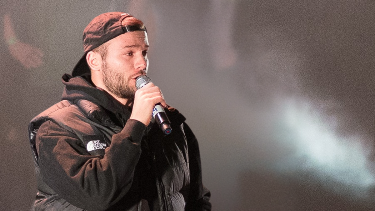 ‘Udenlandske agenter og lokale idioter’: Polen udviser 63 ukrainere og belarusere efter kaos ved rapkoncert på stadion