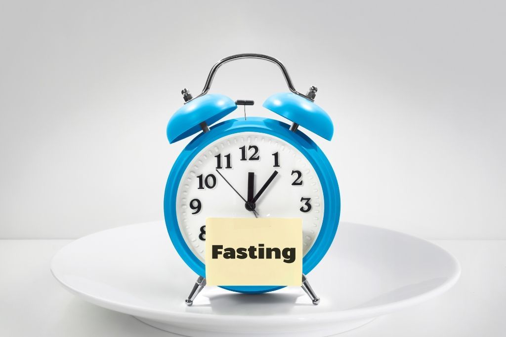 10 Life-Changing Tips To Make Fasting Easier For Beginners