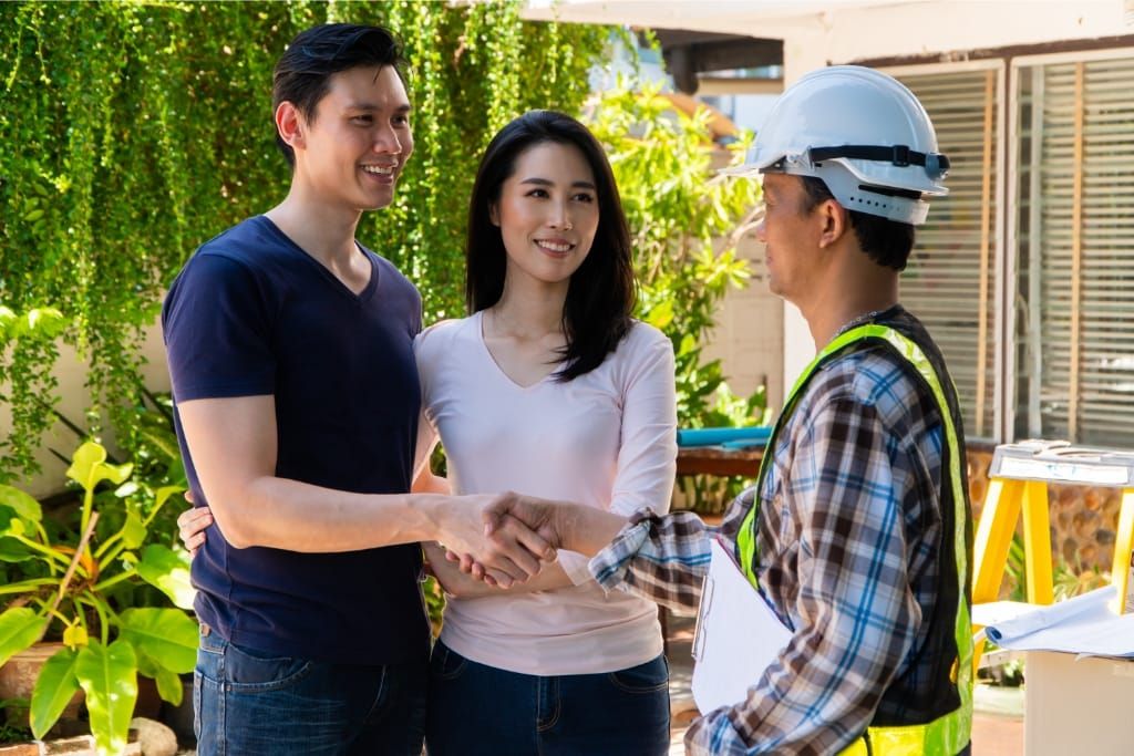 10 Essential Questions To Ask Your Garage Cabinet Installer