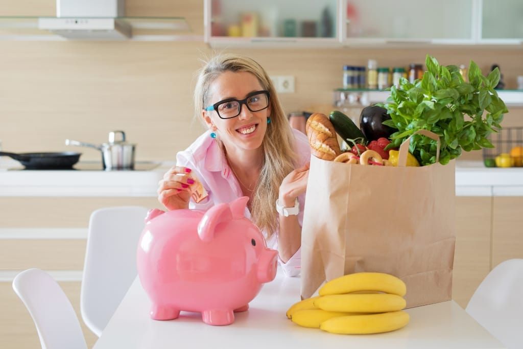 10 Simple Tips To Cut Your Grocery Bill During High Inflation