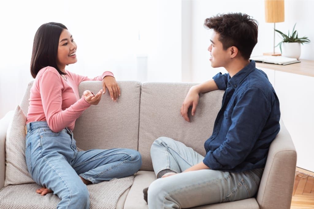 10 Pros And Cons Of Getting Back With An Ex You Can’t Ignore