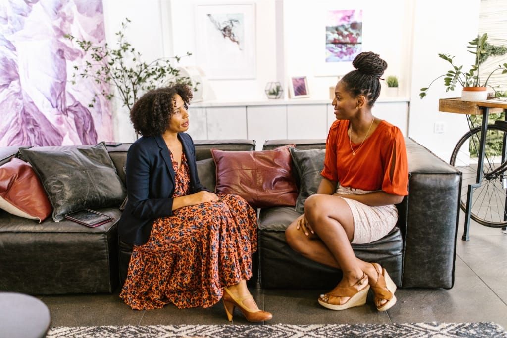 10 Ways To Help A Girlfriend Rebuild Confidence After A Breakup