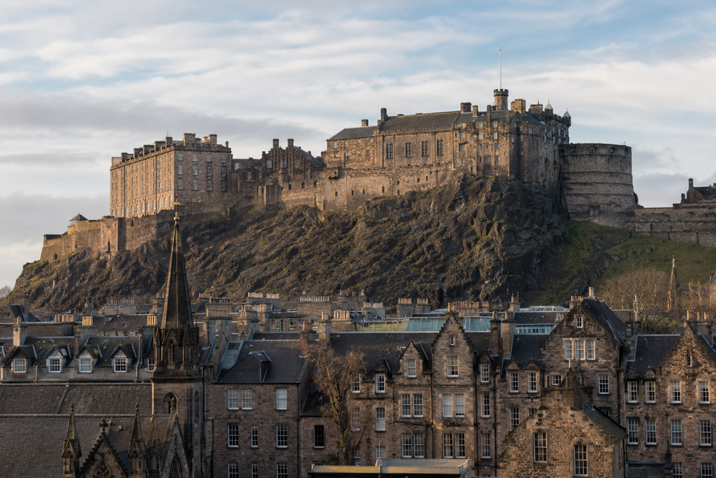 12 Best Things To Do In Edinburgh: Castles, History, And Scenic Views