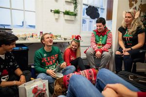 10 Christmas Gift Exchange Ideas For Coworkers That Boost Team Morale