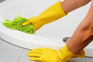 Top 10 Bathroom Tub Cleaning Tips For Everyday Maintenance