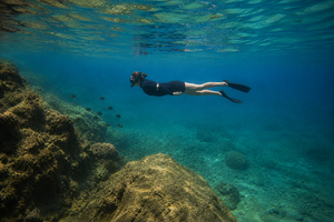 Why Many People Find Snorkeling More Peaceful Than Fast-Paced Water Sports