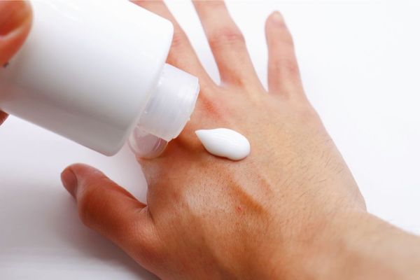 10 FAQs About How To Get Rid Of Dry Skin