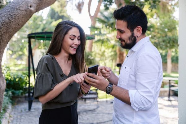 How To Ask A Woman On A Date And Leave A Lasting Impression