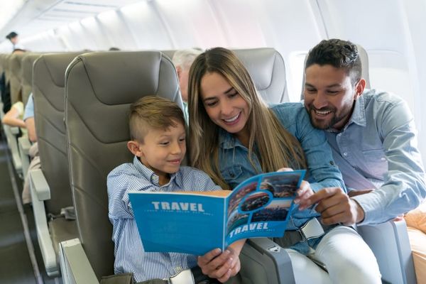 10 Tips For Traveling with A Toddler By Plane Stress-Free