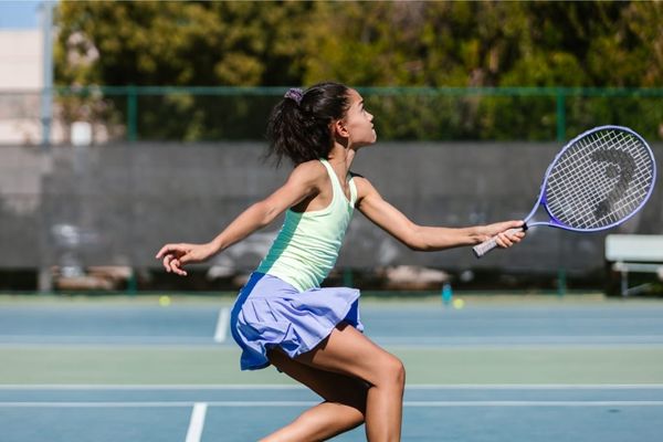 10 Game-Changing Tips For Left-Handed Tennis Players