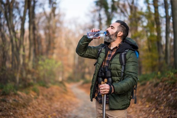 5 Quick Tips For Staying Hydrated While Hiking