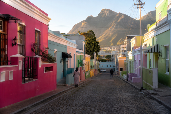 The Ultimate Travel Guide To Cape Town: Nature, Beaches, And Attractions