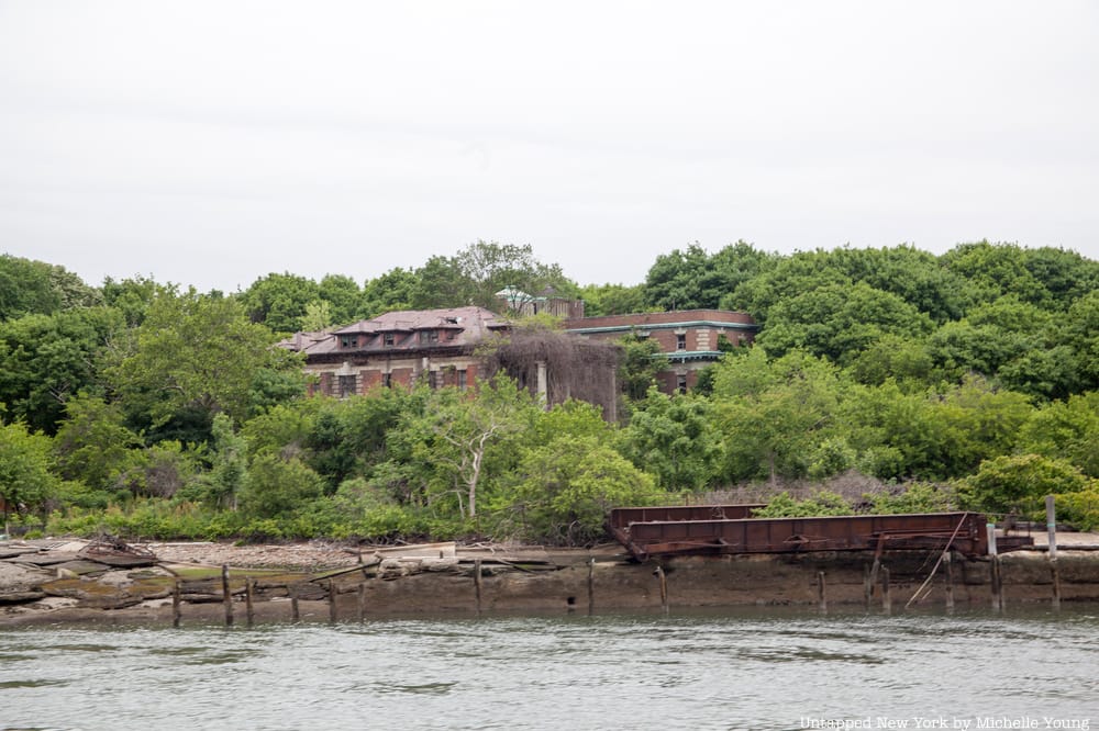 Edge of North Brother Island