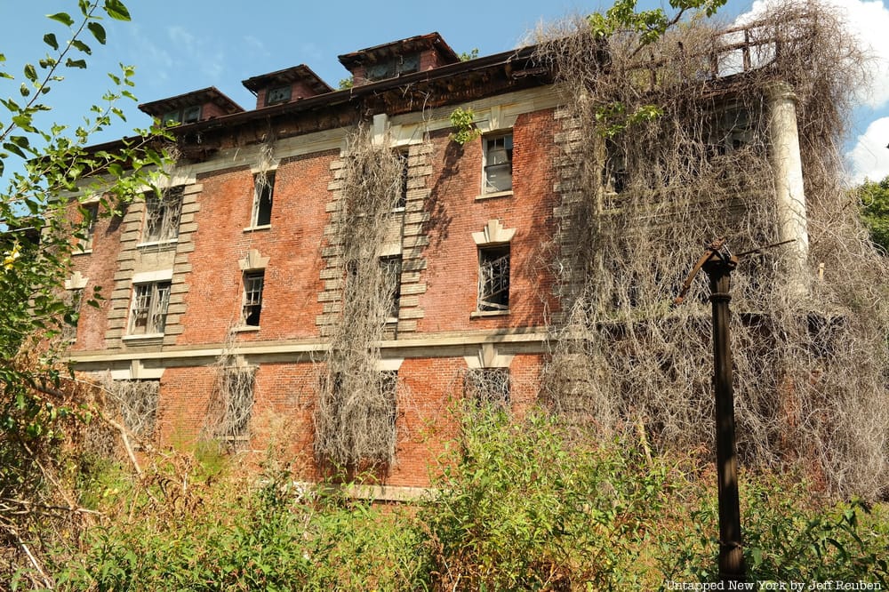 Nurse’s residence on North Brother Island