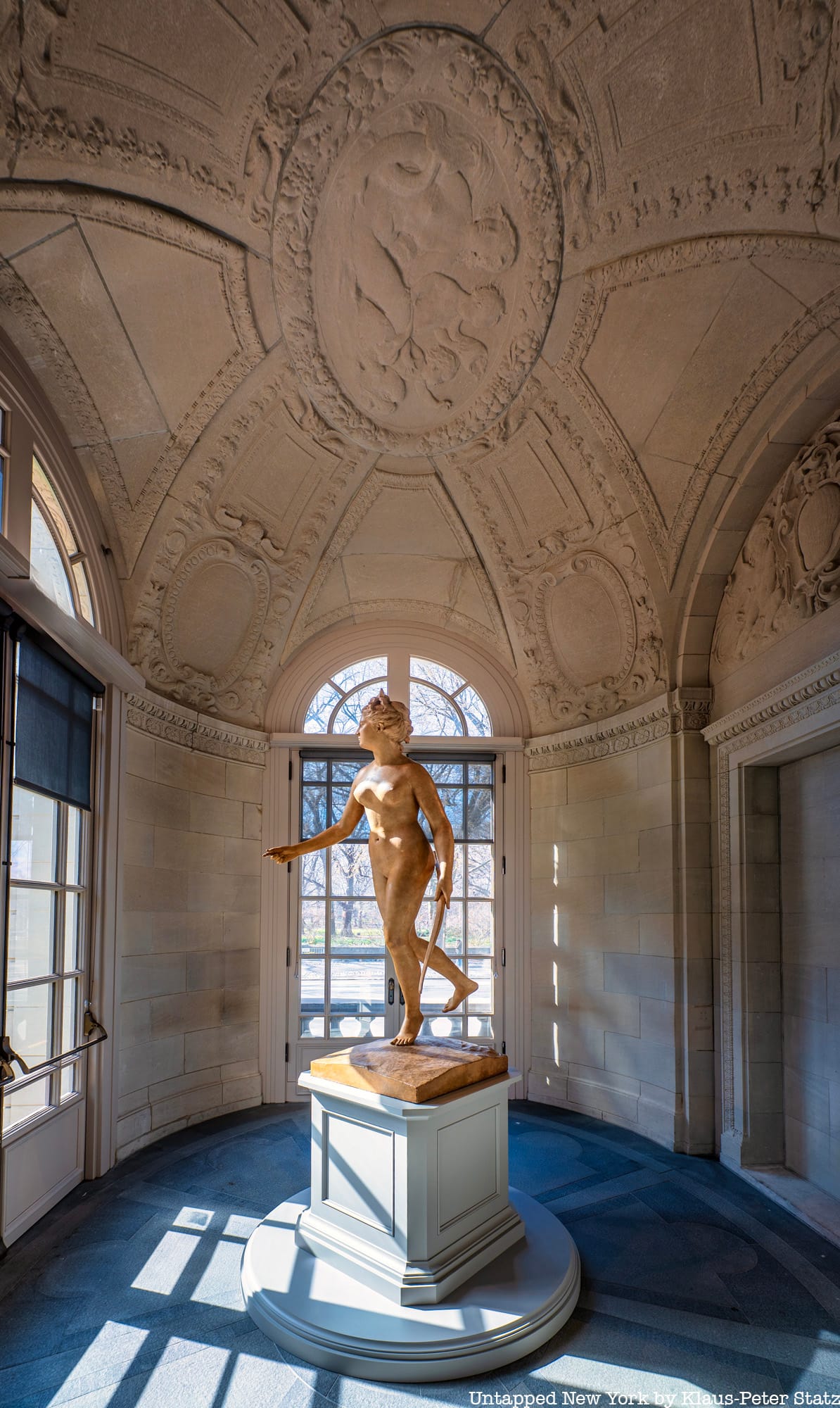 Jean-Antoine Houdon's Diana the Huntress
