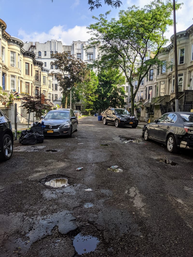 Parkside Court before street paving