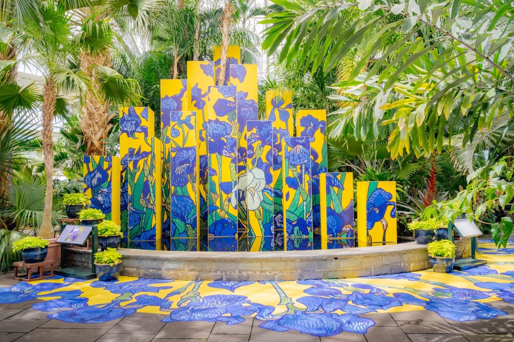 New York Botanical Garden Joyfully Celebrates Van Gogh's Sunflowers