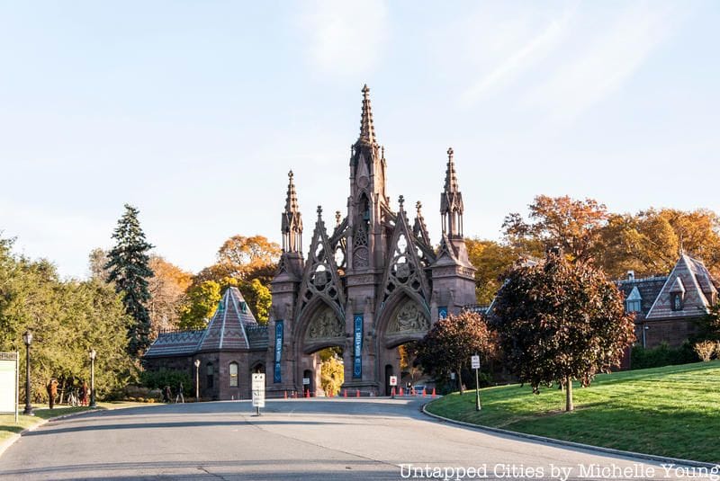 Entrance Gate at The Green-Wood Cemetery