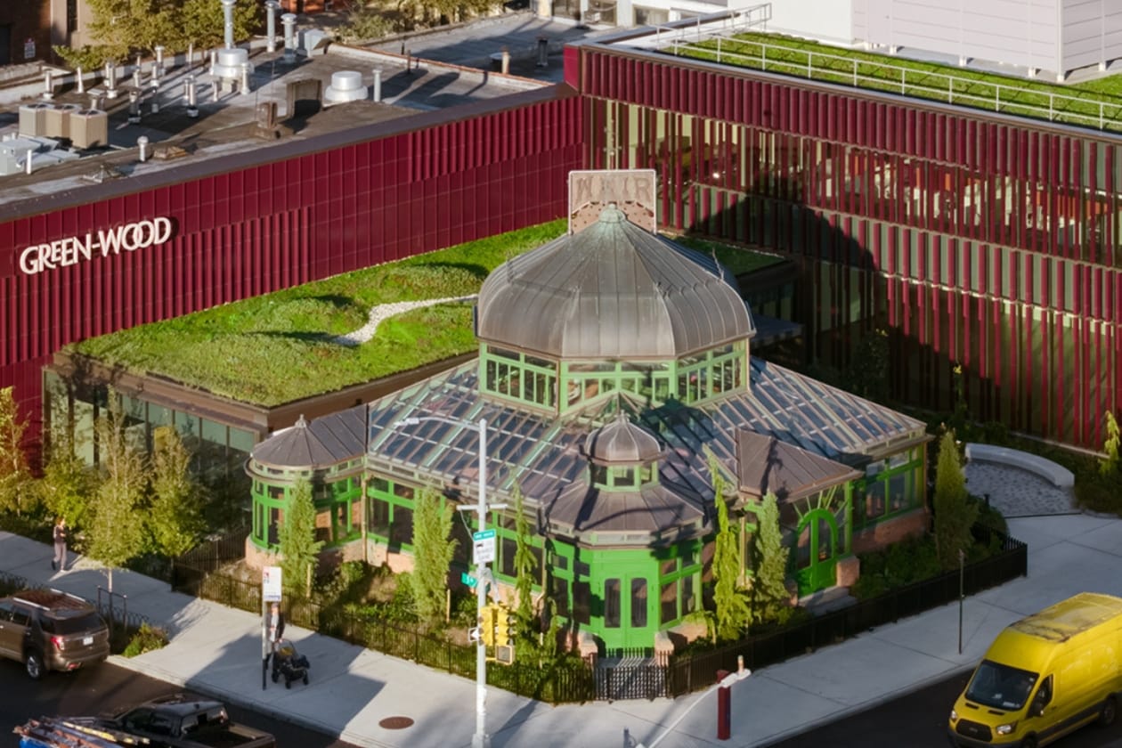 Green-Wood Cemetery Greenhouse