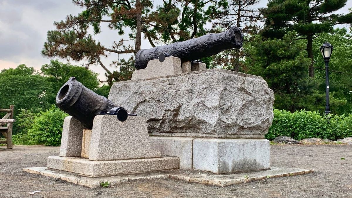 Battlegrounds of Central Park: From the Revolution to War of 1812