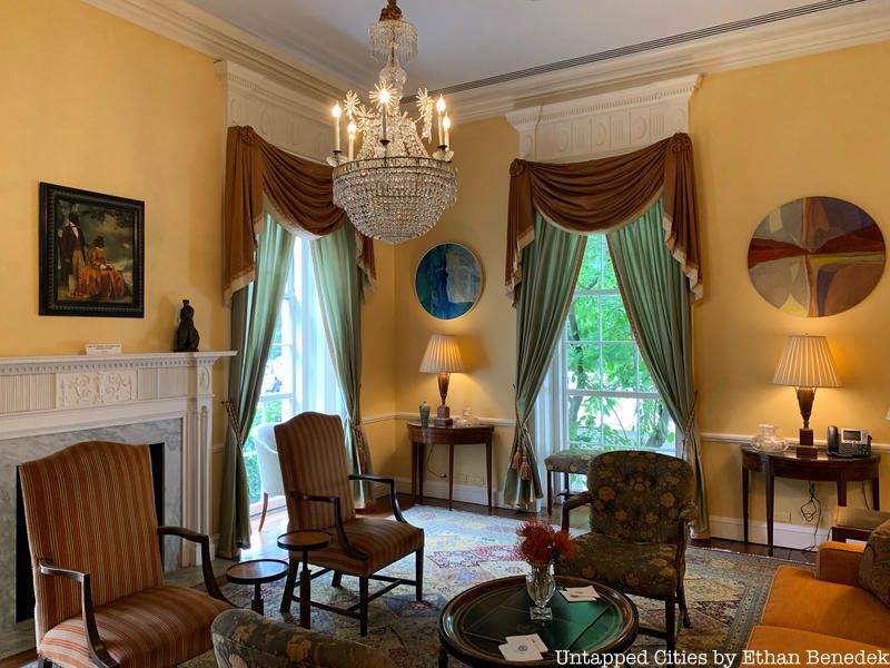 The Peach Room inside the 1960s addition to Gracie Mansion.