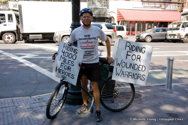 Million Acts of Kindness_Bob Votruba_New York City-001