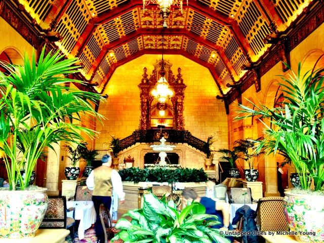 Rendezvous Court Los Angeles Millenium Biltmore