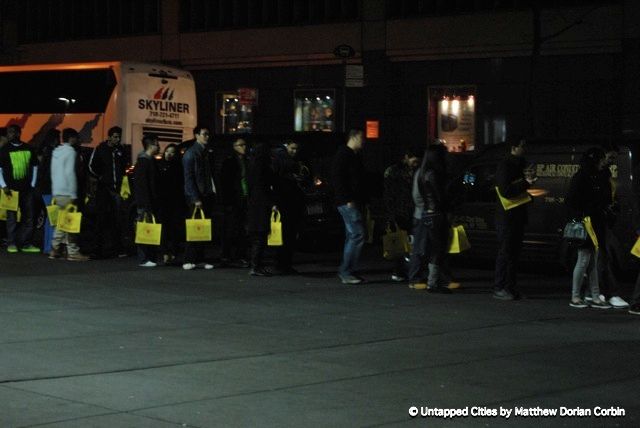 BagLine_The Halal Guys_Midtown New York_Untapped Cites_Matthew Dorian Corbin.jpg