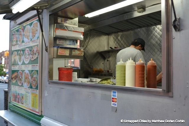 Window_El Rey del Taco_Astoria_New York_Untapped Cities_Matthew Dorian Corbin