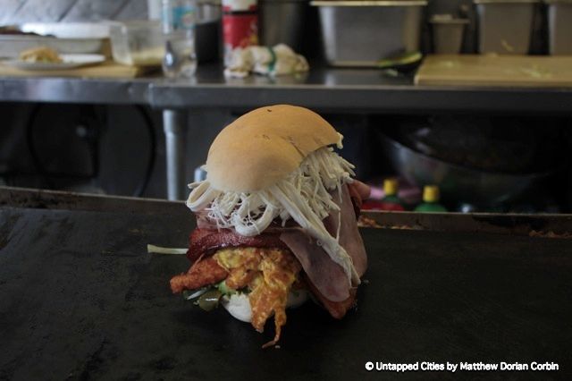 Torta Griddle_Tortas Neza_Corona New York_Untapped Cities_Matthew Dorian Corbin