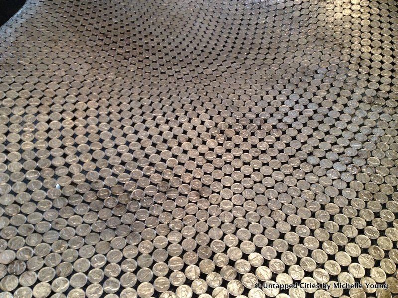 Four-Seasons-Restaurant-Phillip-Johnson-Seagram-Building-Park-Avenue-Mies-van-der-Rohe-NYC-004