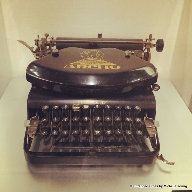 Vintage Antique Typewriters-CUNY Graduate School of Journalism-40th Street-NYC-Robert E. Dallos LA Times-006