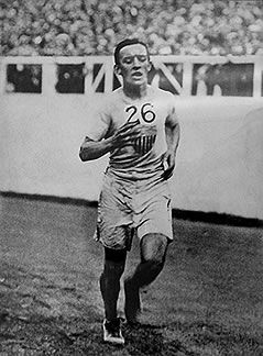 Blcak and white photo of a runner