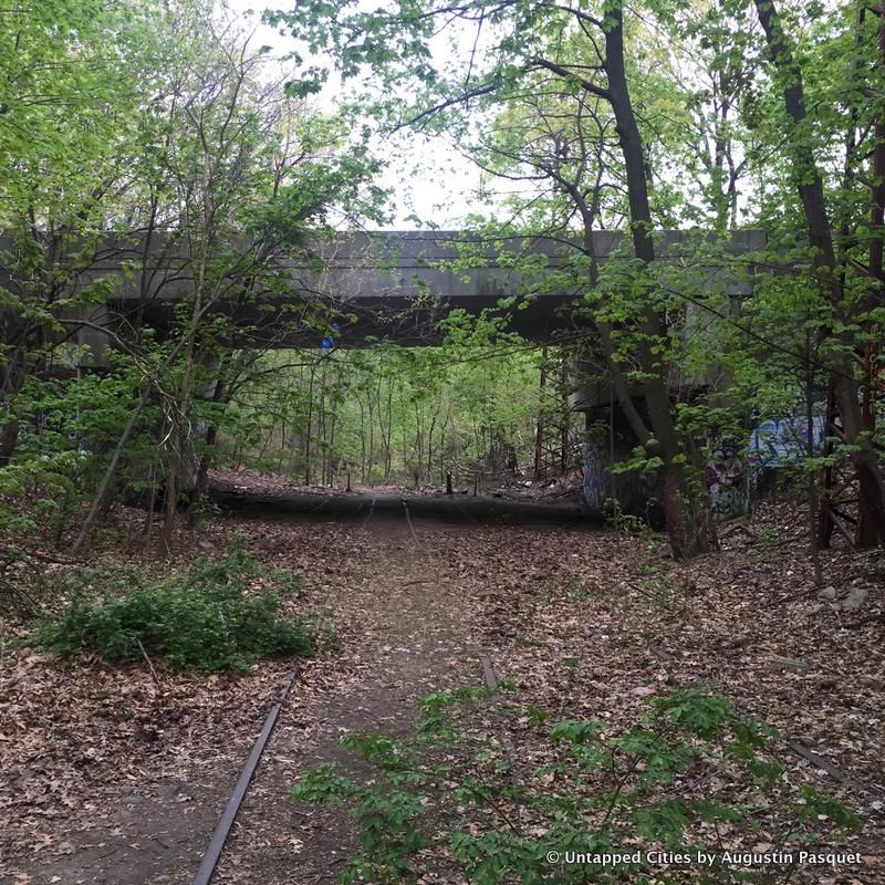 Queensway-Phase One Design-Metropolitan Avenue-Metropolitan Hub-Forest Park-Rockaway Beach Branch Line-LIRR-Abandoned-Queens-NYC-030