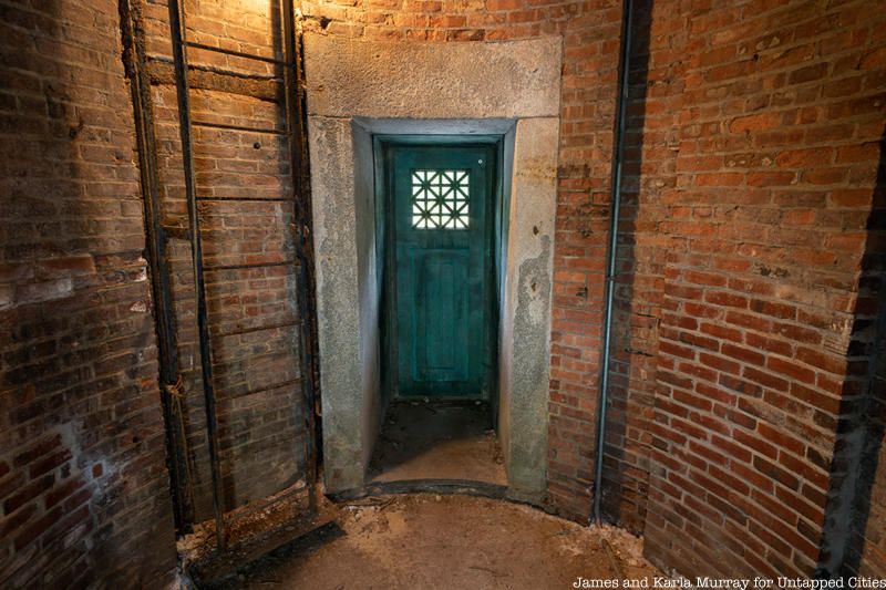 Interior Prison Ship Martyr Monument