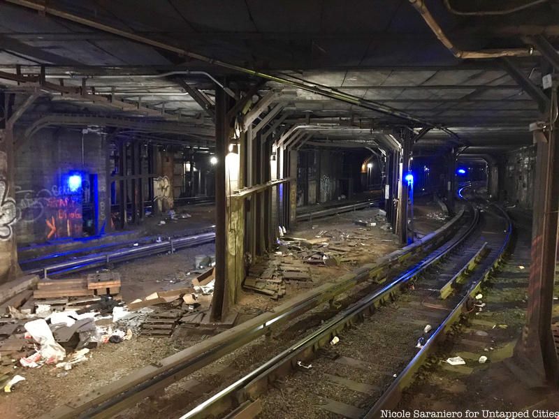 Grand Central shuttle tracks in Times Square subway station