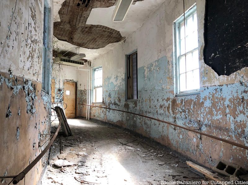 Inside an abandoned hallway at the Hotel Henry