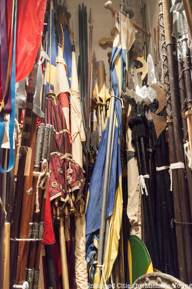 Stage weapons at the Met Opera Lincoln Center