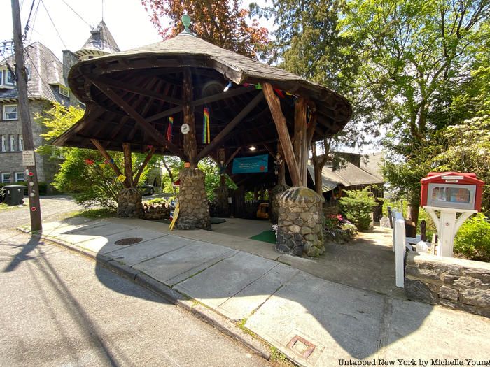 83 Alta Avenue Yonkers funicular