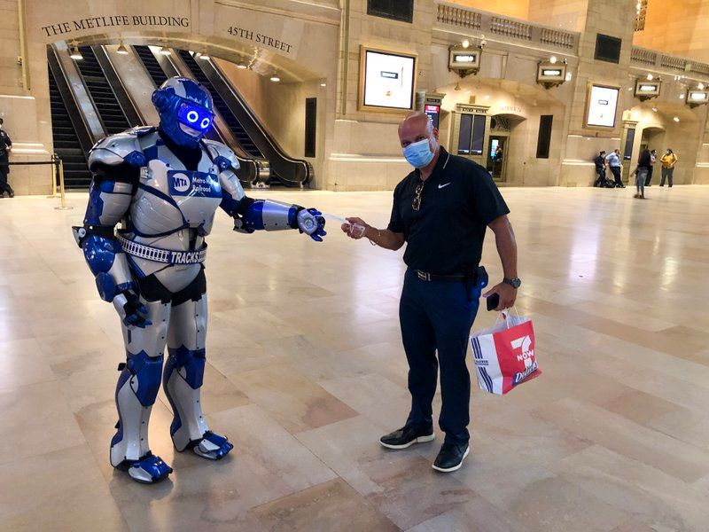 Metro Man in Grand Central