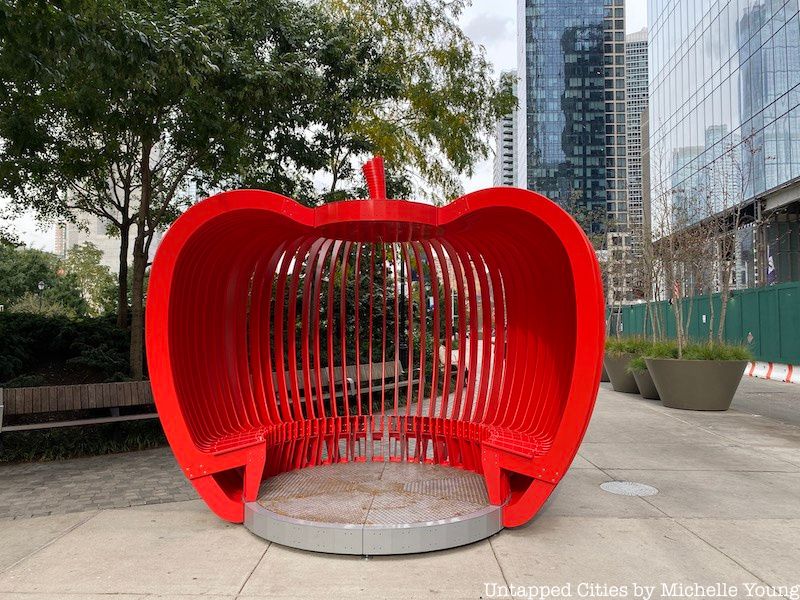 Big Apple bench art installation
