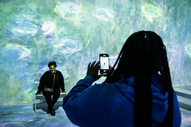 Monet's Garden immersive experience