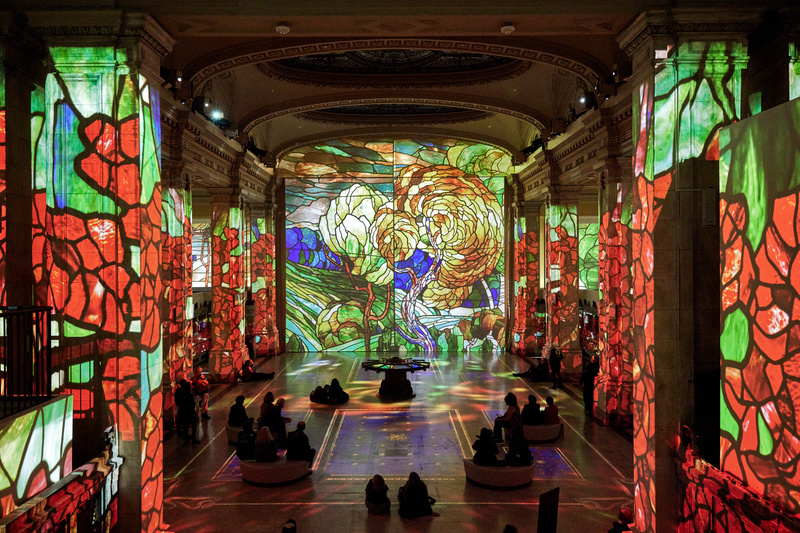 Gustav Klimt exhibit at Hall des Lumieres