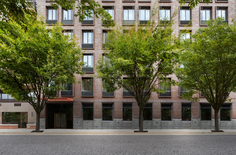 601 Baltic exterior